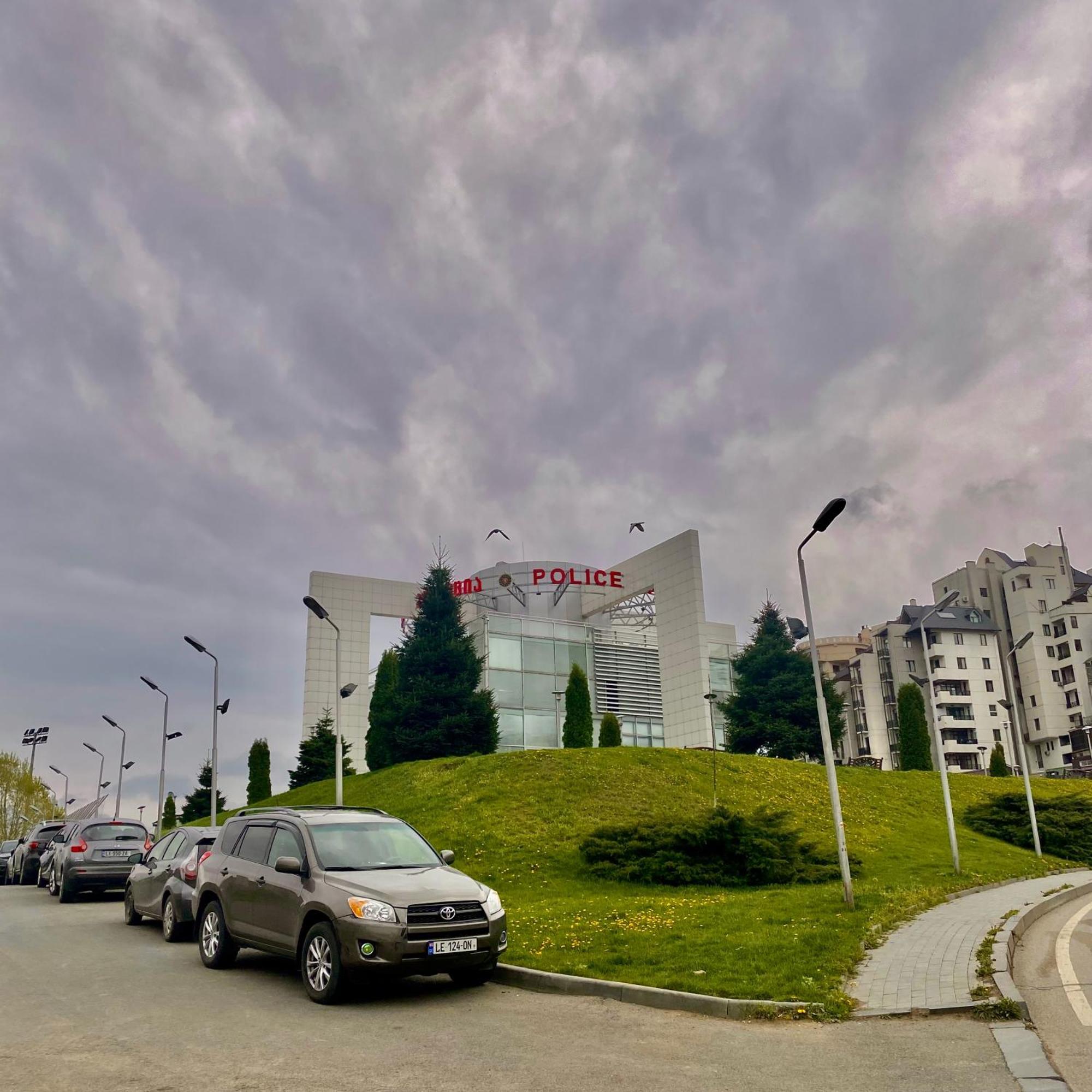 Tbilisi Apartment Tennis Court Εξωτερικό φωτογραφία