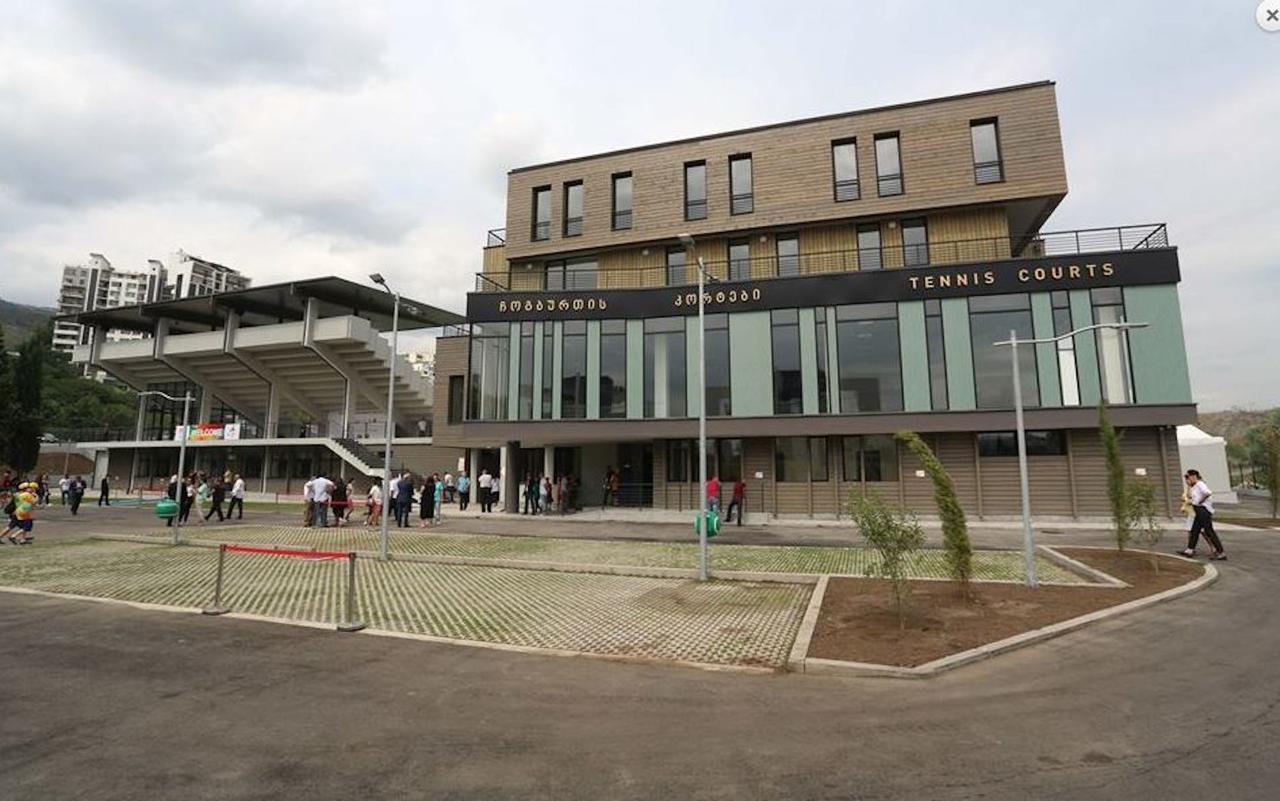 Tbilisi Apartment Tennis Court Εξωτερικό φωτογραφία